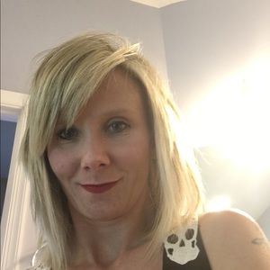 Meet your Posher, Brenda